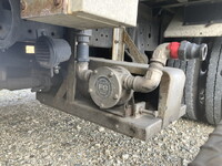 日野デュトロパネルバン小型（2t・3t）[写真23]