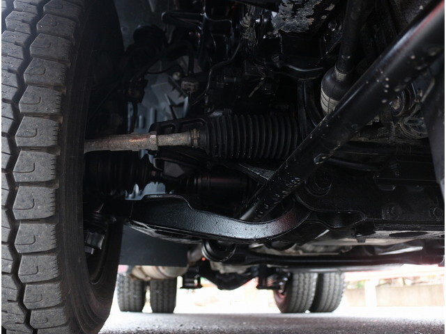 いすゞエルフダブルキャブ（Wキャブ）小型（2t・3t）[写真15]