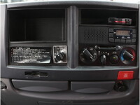 いすゞエルフダブルキャブ（Wキャブ）小型（2t・3t）[写真25]