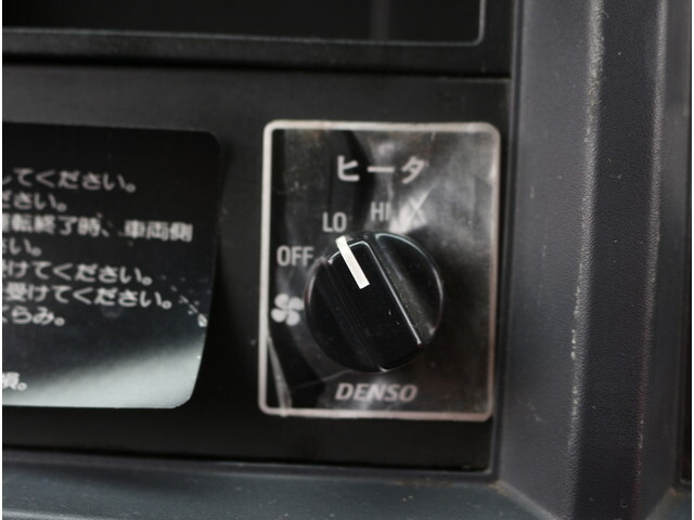 いすゞエルフダブルキャブ（Wキャブ）小型（2t・3t）[写真25]