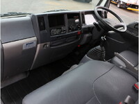 いすゞエルフダブルキャブ（Wキャブ）小型（2t・3t）[写真31]