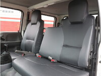 いすゞエルフダブルキャブ（Wキャブ）小型（2t・3t）[写真32]