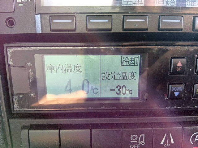 三菱ふそうファイター冷凍車（冷蔵車）中型（4t）[写真09]