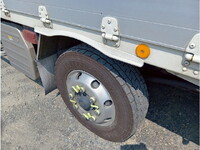 いすゞギガアルミウイング大型（10t）[写真36]