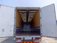 いすゞギガアルミウイング大型（10t）[写真04]