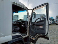 いすゞフォワードアルミウイング中型（4t）[写真34]