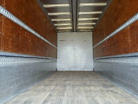 いすゞフォワードアルミウイング中型（4t）[写真37]