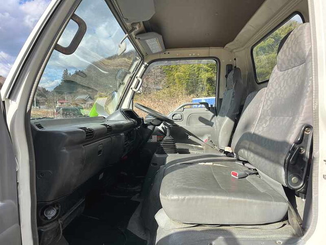 いすゞエルフクレーン5段小型（2t・3t）[写真36]