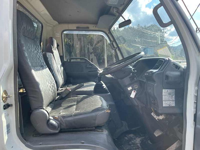 いすゞエルフクレーン5段小型（2t・3t）[写真37]