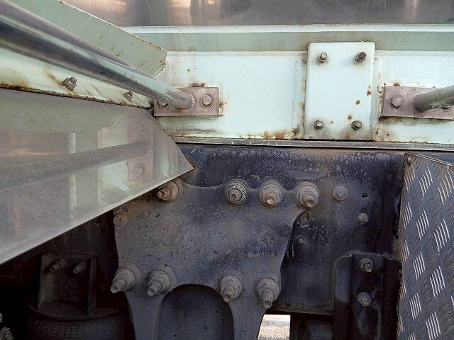 日野プロフィアタンク車（タンクローリー）大型（10t）[写真21]