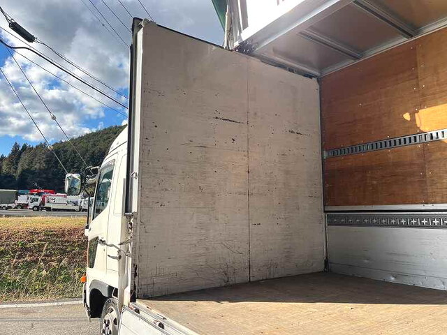 日野レンジャーアルミウイング中型（4t）[写真11]