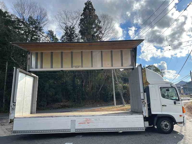 日野レンジャーアルミウイング中型（4t）[写真14]