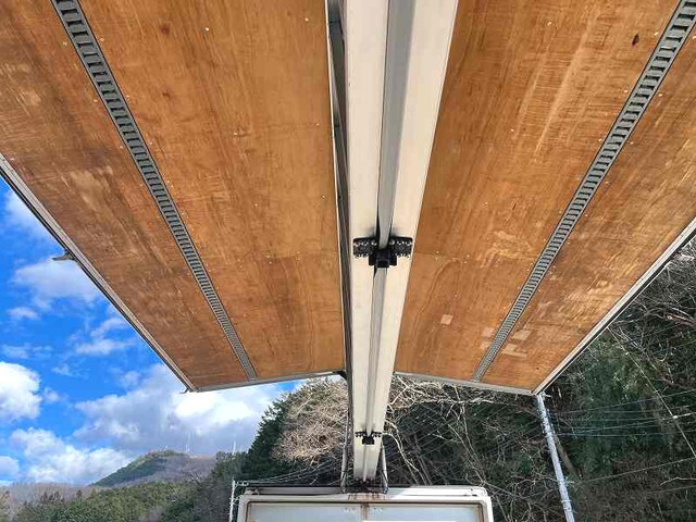 日野レンジャーアルミウイング中型（4t）[写真15]