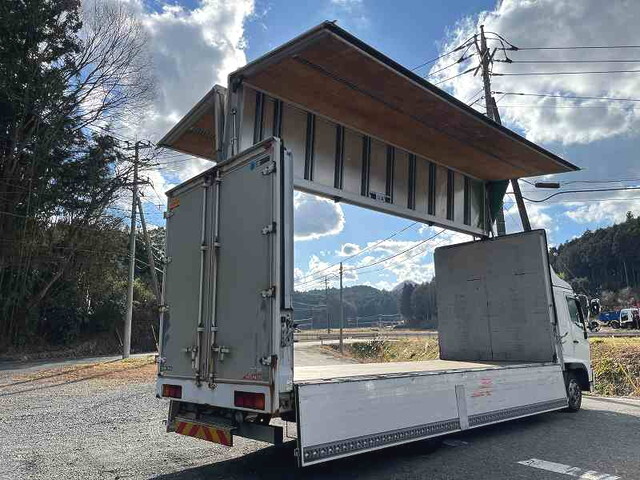 日野レンジャーアルミウイング中型（4t）[写真02]