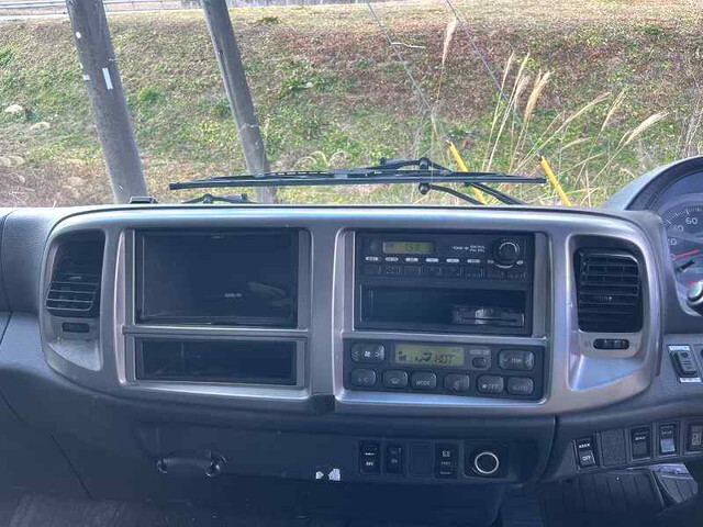 日野レンジャーアルミウイング中型（4t）[写真38]