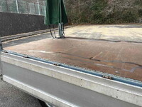 三菱キャンターカーテン車小型（2t・3t）[写真14]