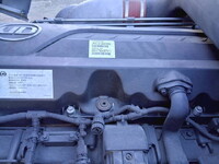 UDトラックスクオントレーラーヘッド（トラクターヘッド）大型（10t）[写真26]