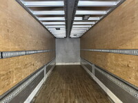 いすゞギガアルミウイング大型（10t）[写真11]