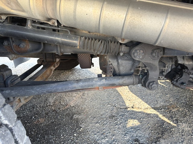 いすゞギガアルミウイング大型（10t）[写真29]