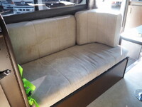 日産シビリアンキャンピングカー中型（4t）[写真30]