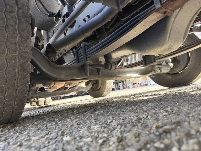 日野プロフィアアルミバン大型（10t）[写真18]