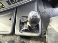 日野プロフィアアルミバン大型（10t）[写真34]