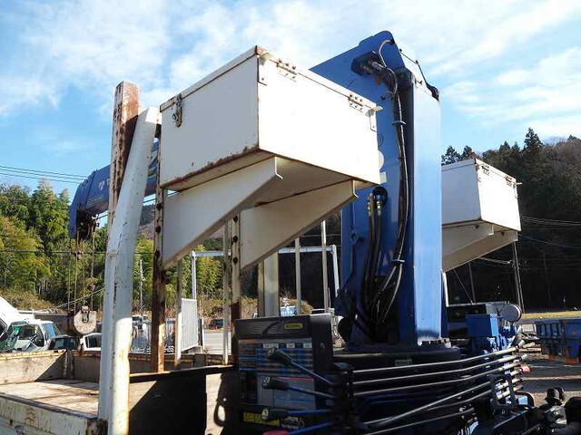 日野レンジャークレーン4段中型（4t）[写真20]