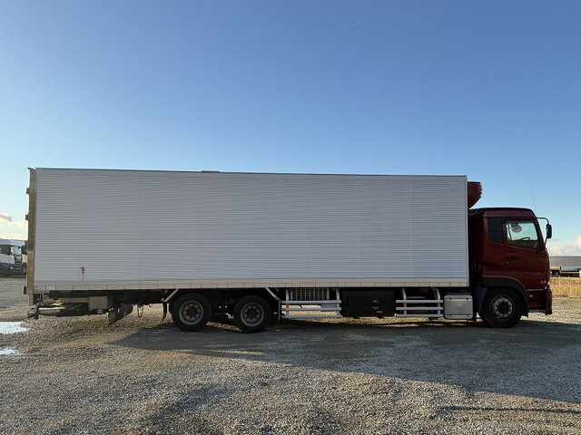 UDトラックスクオン冷凍車（冷蔵車）大型（10t）[写真12]