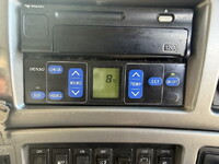 UDトラックスクオン冷凍車（冷蔵車）大型（10t）[写真06]