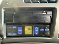 UDトラックスクオン冷凍車（冷蔵車）大型（10t）[写真08]