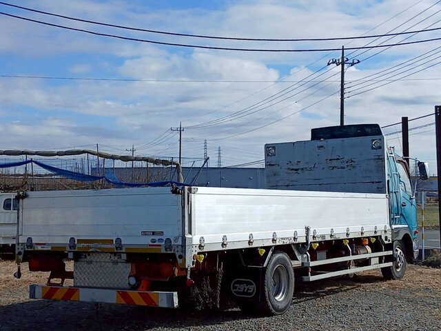 三菱ファイターアルミブロック中型（4t）[写真02]