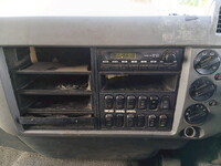 三菱ファイターアルミブロック中型（4t）[写真31]