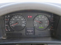 三菱ファイターアルミブロック中型（4t）[写真34]