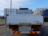 三菱ファイターアルミブロック中型（4t）[写真08]