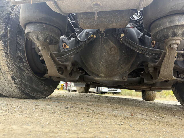 日野プロフィアトレーラーヘッド（トラクターヘッド）大型（10t）[写真28]