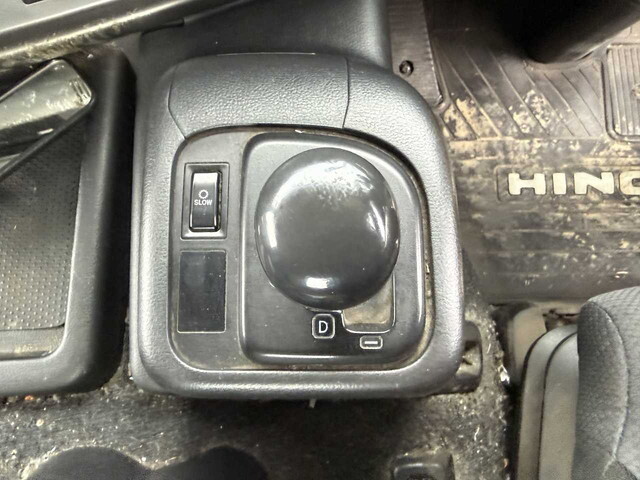 日野プロフィアトレーラーヘッド（トラクターヘッド）大型（10t）[写真33]