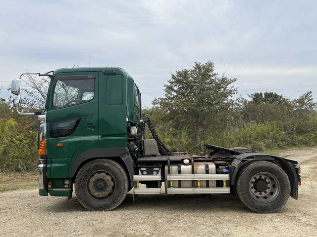 日野プロフィアトレーラーヘッド（トラクターヘッド）大型（10t）[写真04]