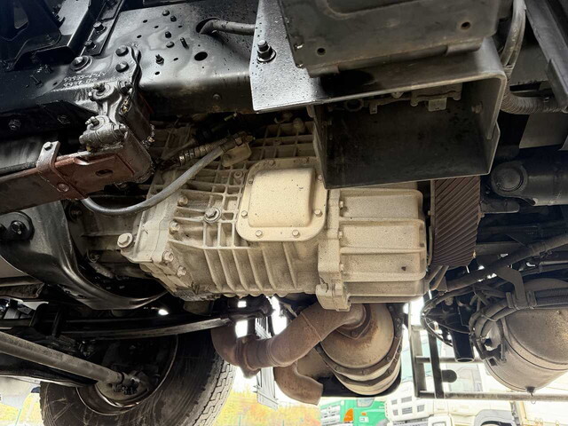 日野プロフィアアルミウイング大型（10t）[写真20]