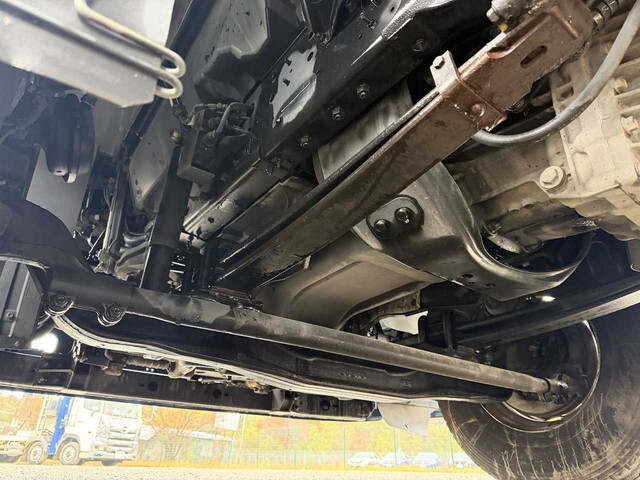 日野プロフィアアルミウイング大型（10t）[写真21]