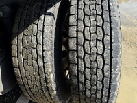 いすゞギガ平ボディ大型（10t）[写真13]