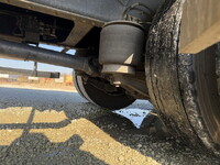 いすゞギガ平ボディ大型（10t）[写真19]