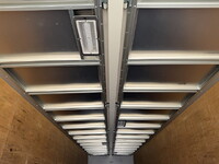 UDトラックスクオンアルミウイング大型（10t）[写真13]