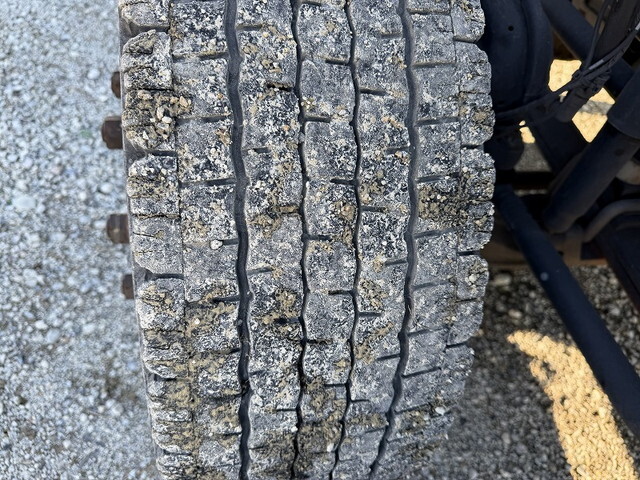 UDトラックスクオンアルミウイング大型（10t）[写真19]