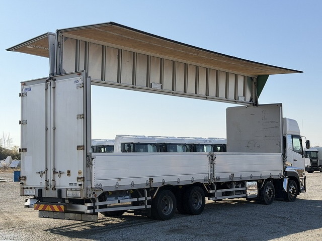 UDトラックスクオンアルミウイング大型（10t）[写真02]