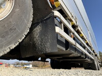 UDトラックスクオンアルミウイング大型（10t）[写真23]