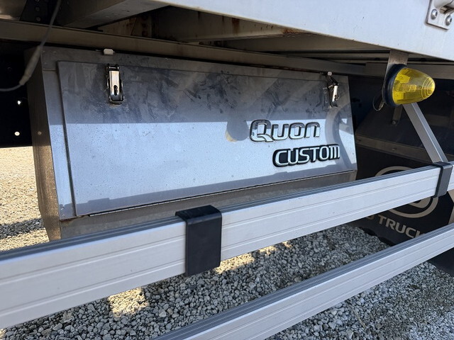 UDトラックスクオンアルミウイング大型（10t）[写真26]