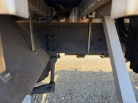 UDトラックスクオンアルミウイング大型（10t）[写真29]