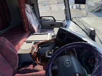 UDトラックスクオンアルミウイング大型（10t）[写真34]