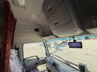 UDトラックスクオンアルミウイング大型（10t）[写真40]