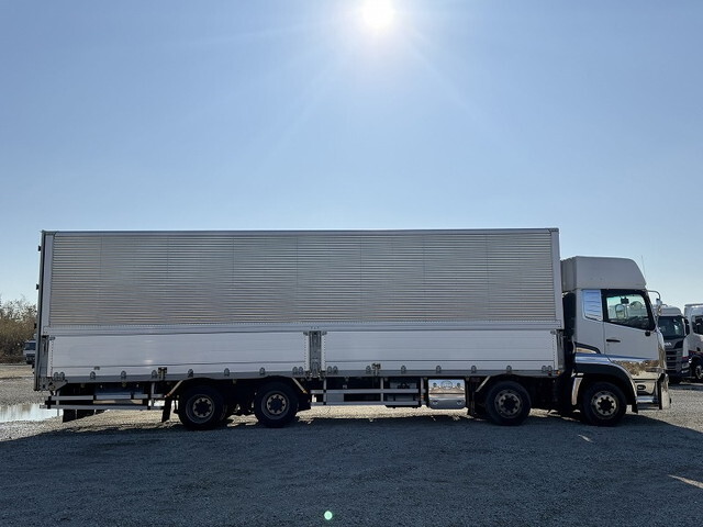 UDトラックスクオンアルミウイング大型（10t）[写真08]